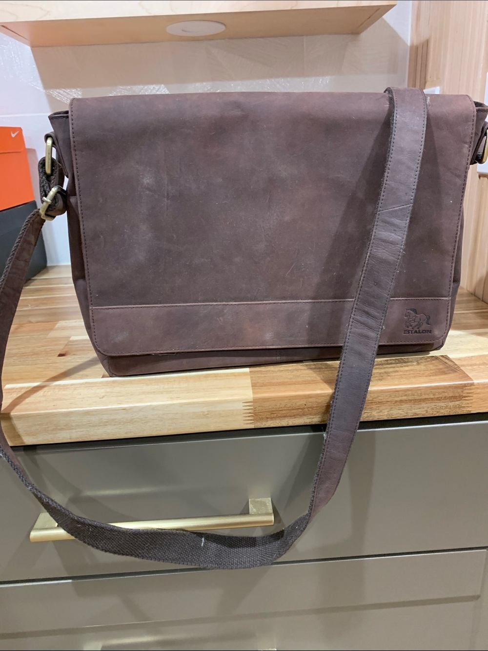 Estalon Genuine Leather Messenger Bag – Dark Brown Laptop Crossbody